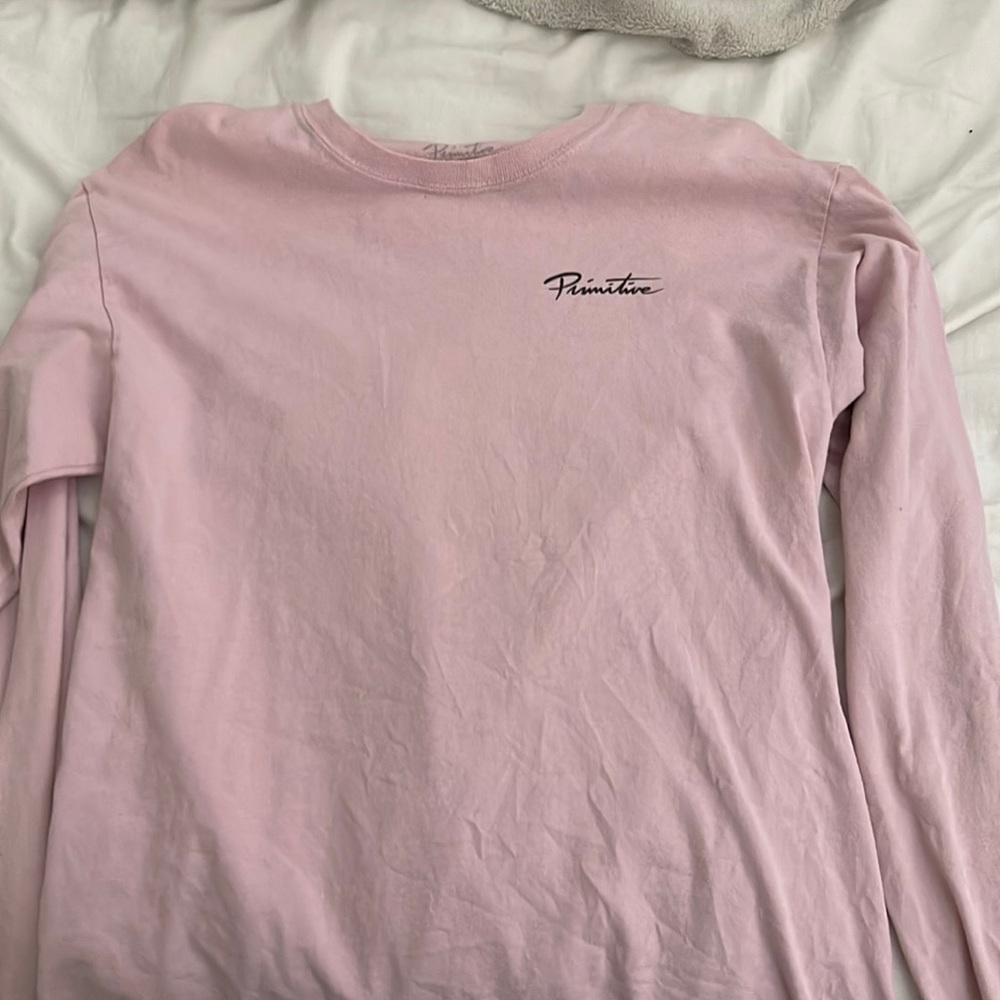 Primitive long sleeve in great condition